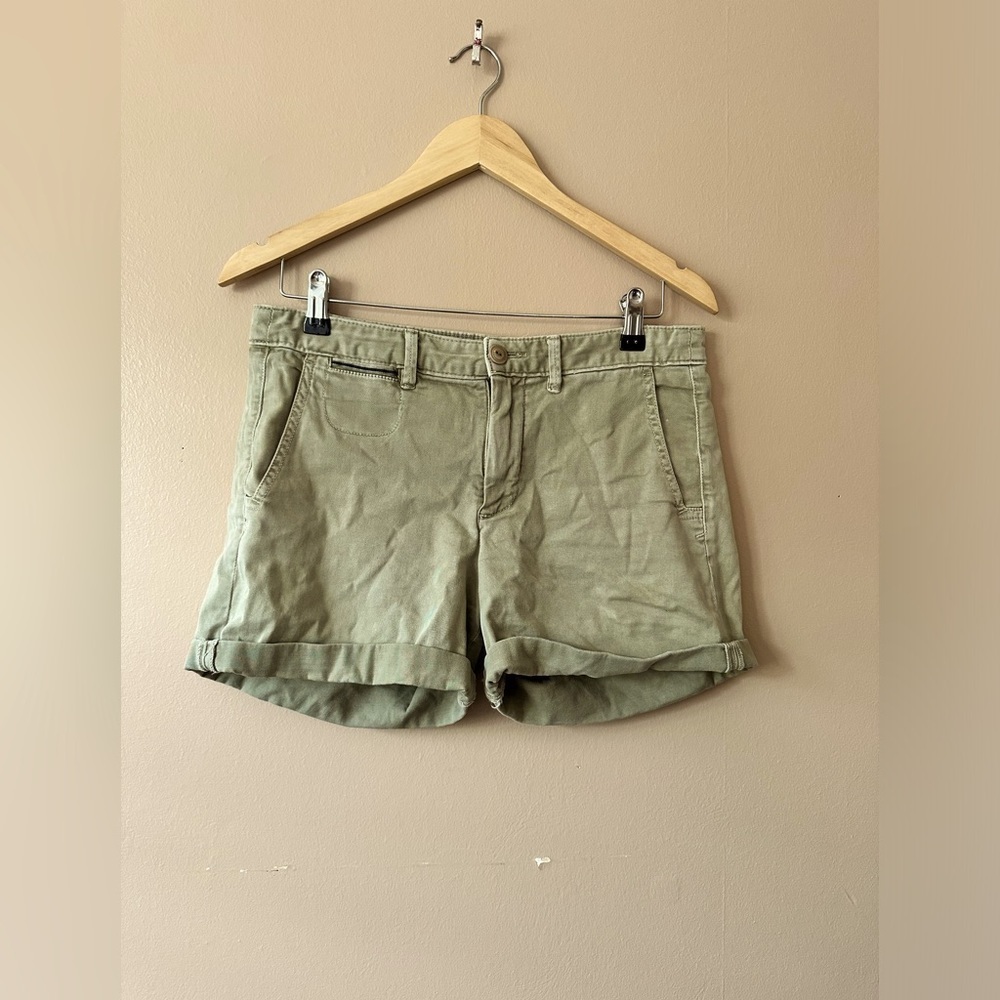 Anthropologie Chino Short Green SZ 28 Soft Summer Spring